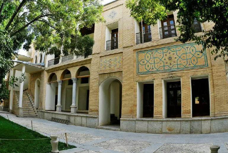 Dezak Castle, Iran